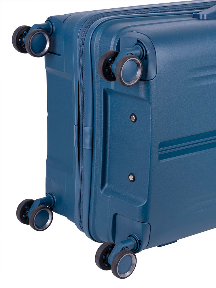 Cellini Xpedition Medium 4 Wheel Trolley Trunk