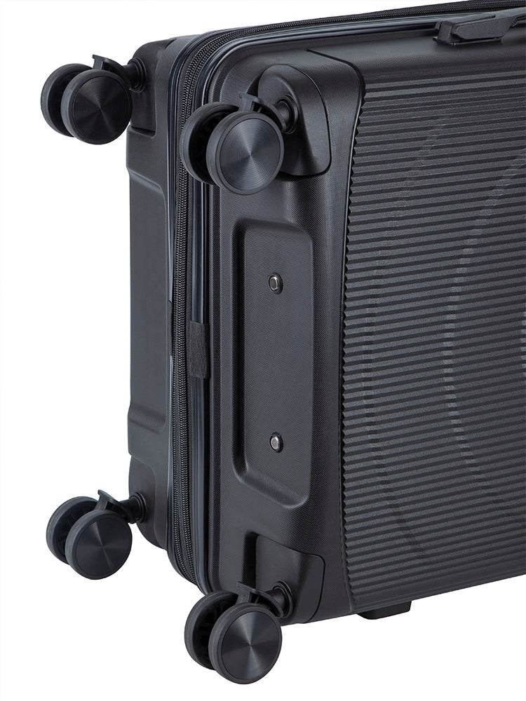 Voyager Aeon Medium 4 Wheel Trolley Case