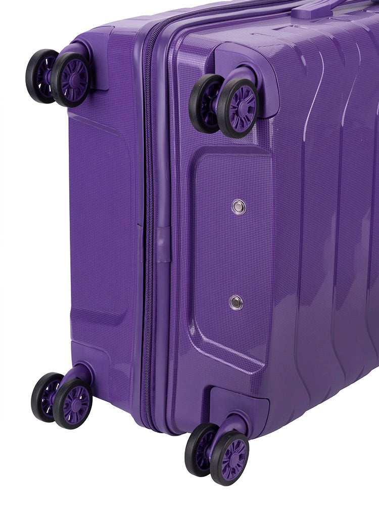 Voyager Cabana Medium 4 Wheel Trolley Case
