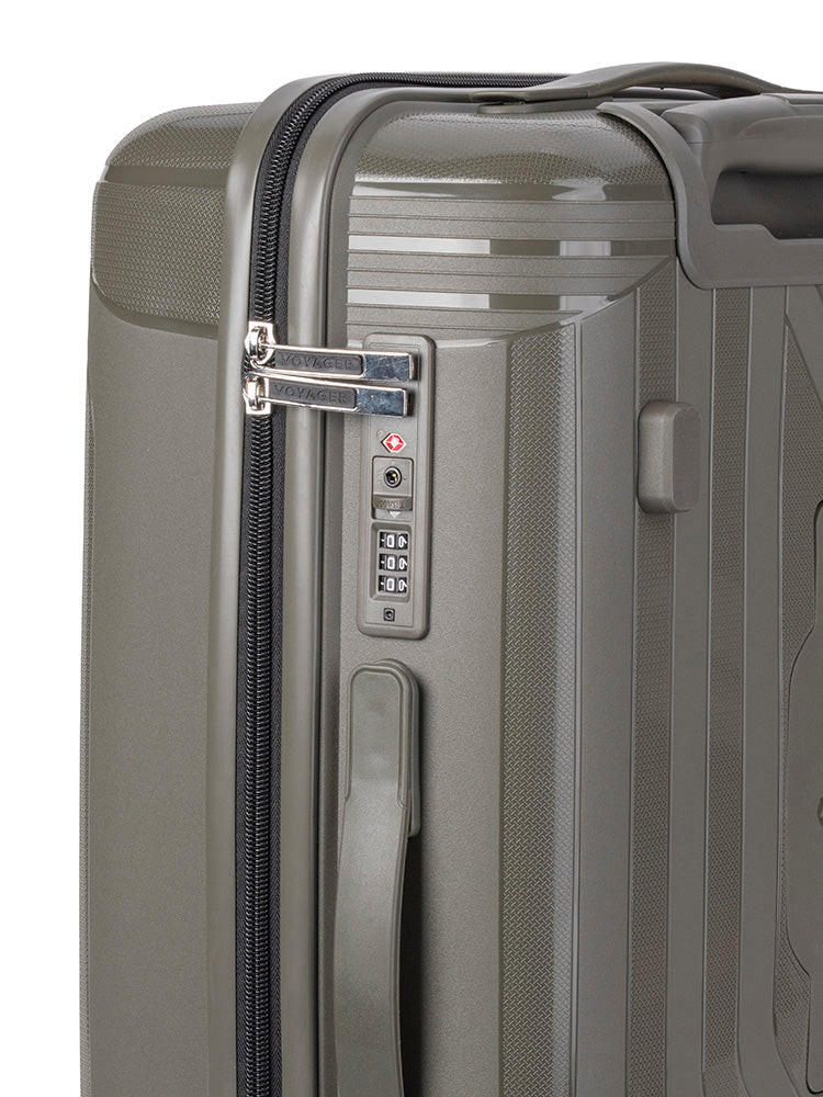 Voyager Trunk Carry On 4 Wheel Trolley Case