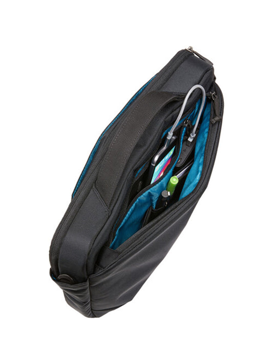 Thule Subterra Atteche for 13" Macbook Pro