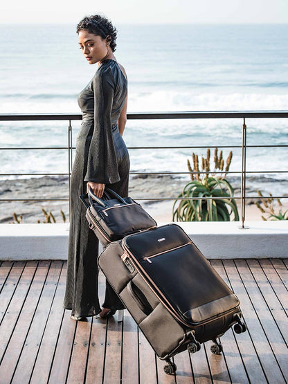 Cellini Allure Medium 4 Wheel Trolley Case