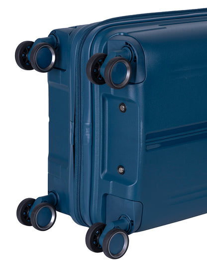 Cellini Xpedition 4 Wheel Carry On Trunk
