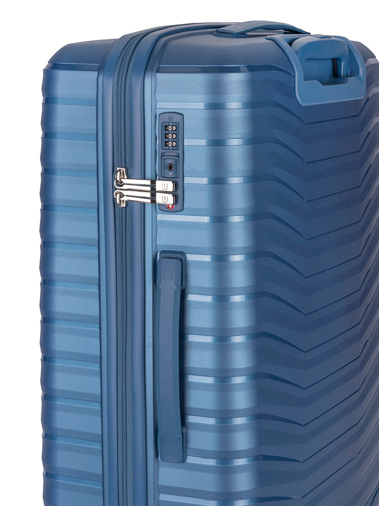 Cellini Aerotech Medium 4 Wheel Trolley Case