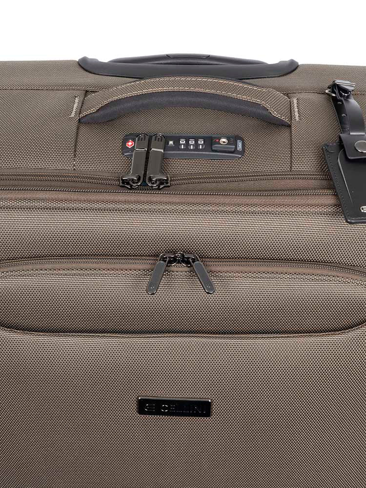 Cellini Megapak Medium 4-Wheel Trolley Case