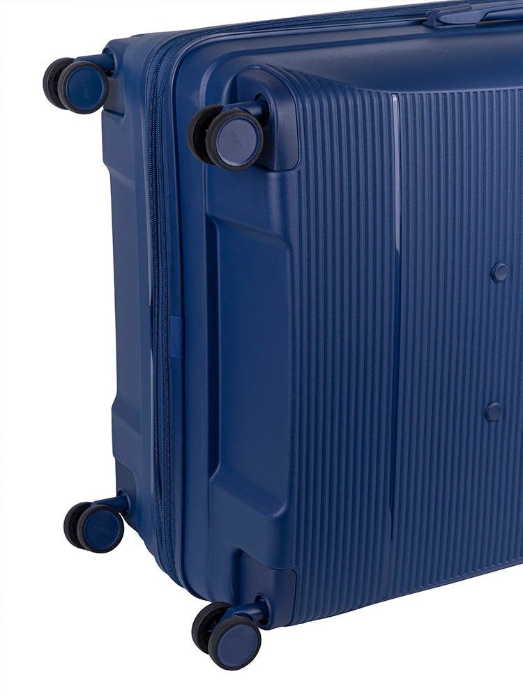 Cellini Qwest Large Volume 4 Wheel Trolley Case