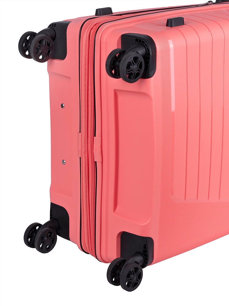 Cellini Starlite Medium 4 Wheel Trolley Case