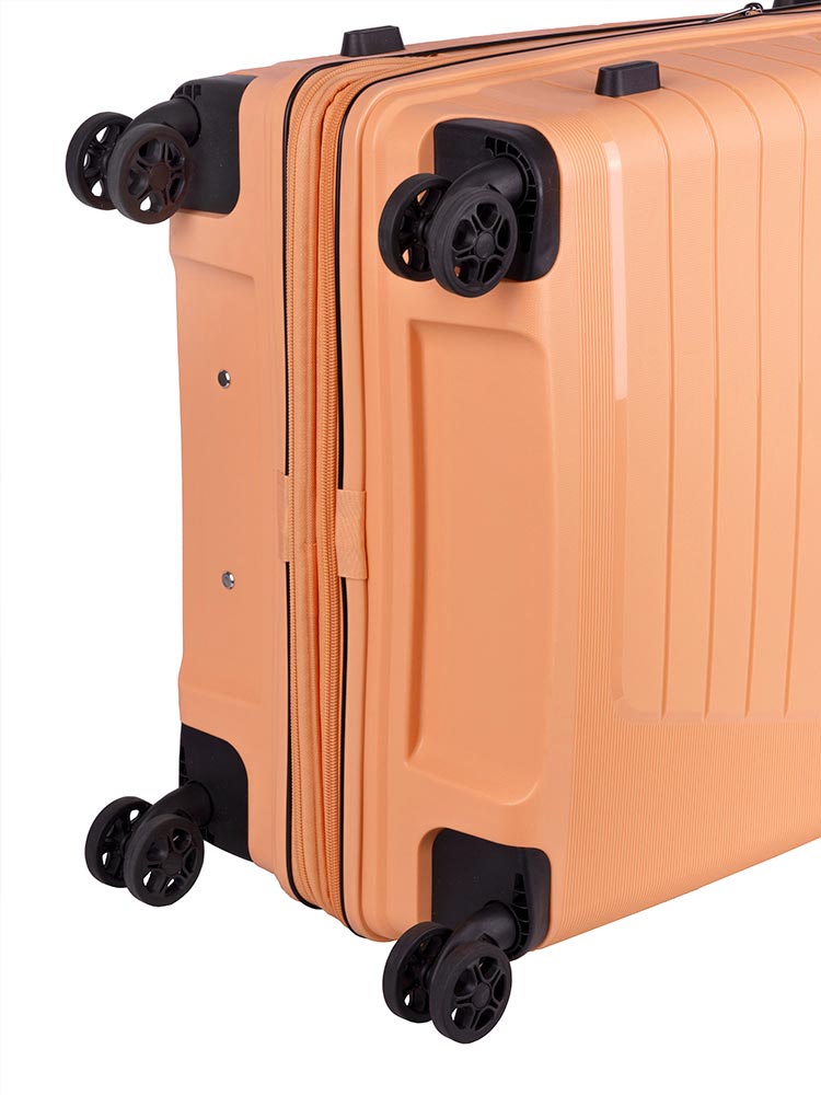 Cellini Starlite Medium 4 Wheel Trolley Case