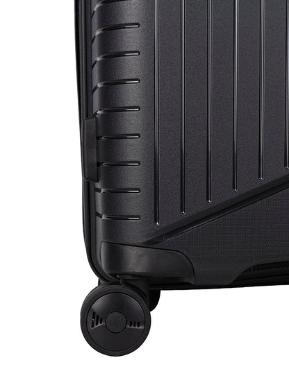 Jump Evae Medium 4 Wheel Trolley Case