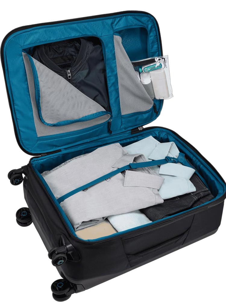 Thule Subtera Medium 4 Wheel Trolley Case