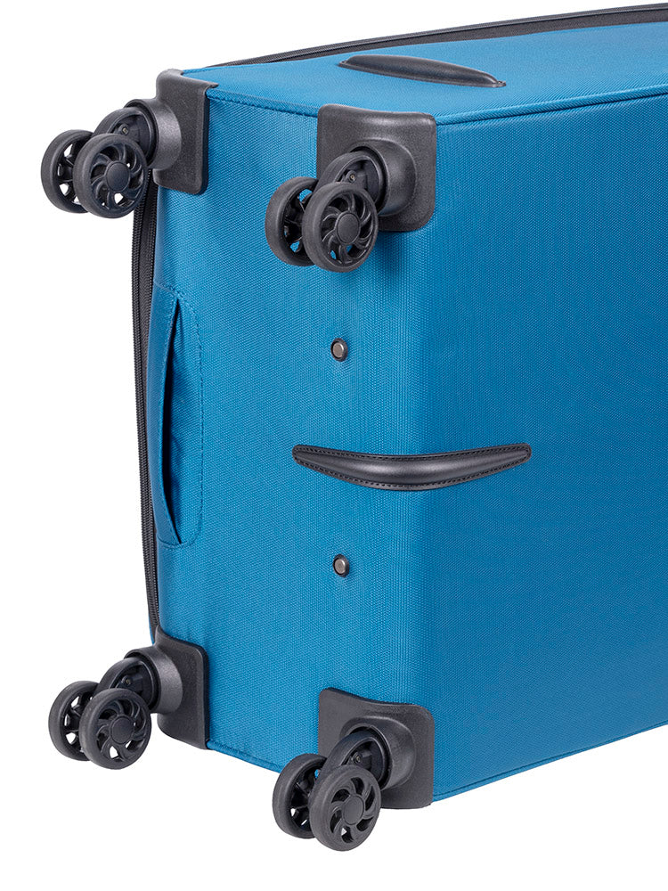 Voyager On The Go Medium 4 Wheel Trolley Case - Blue