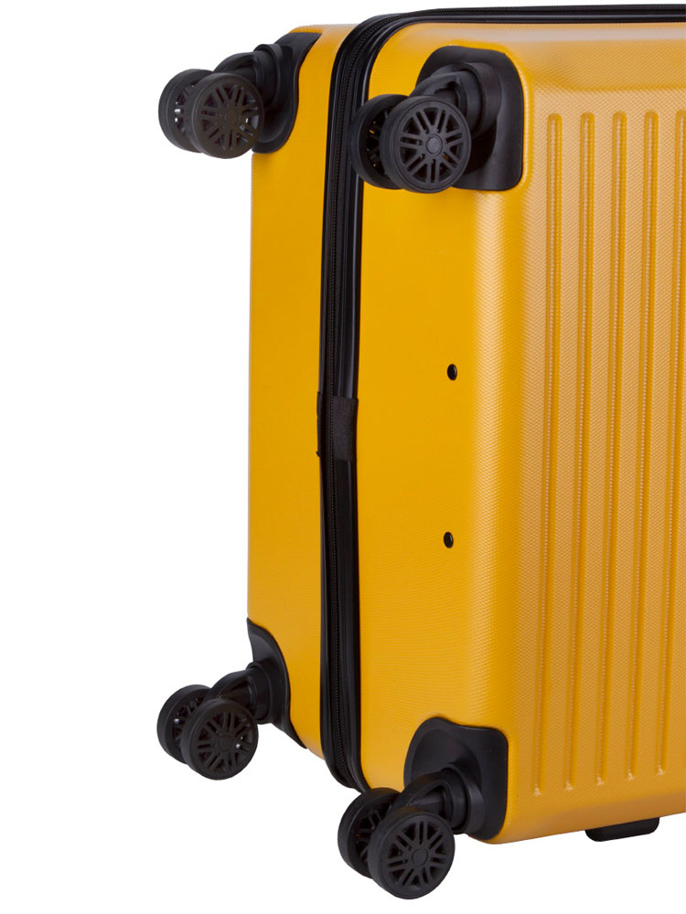 Voyager Mahe Large 4 Wheel Trolley Case