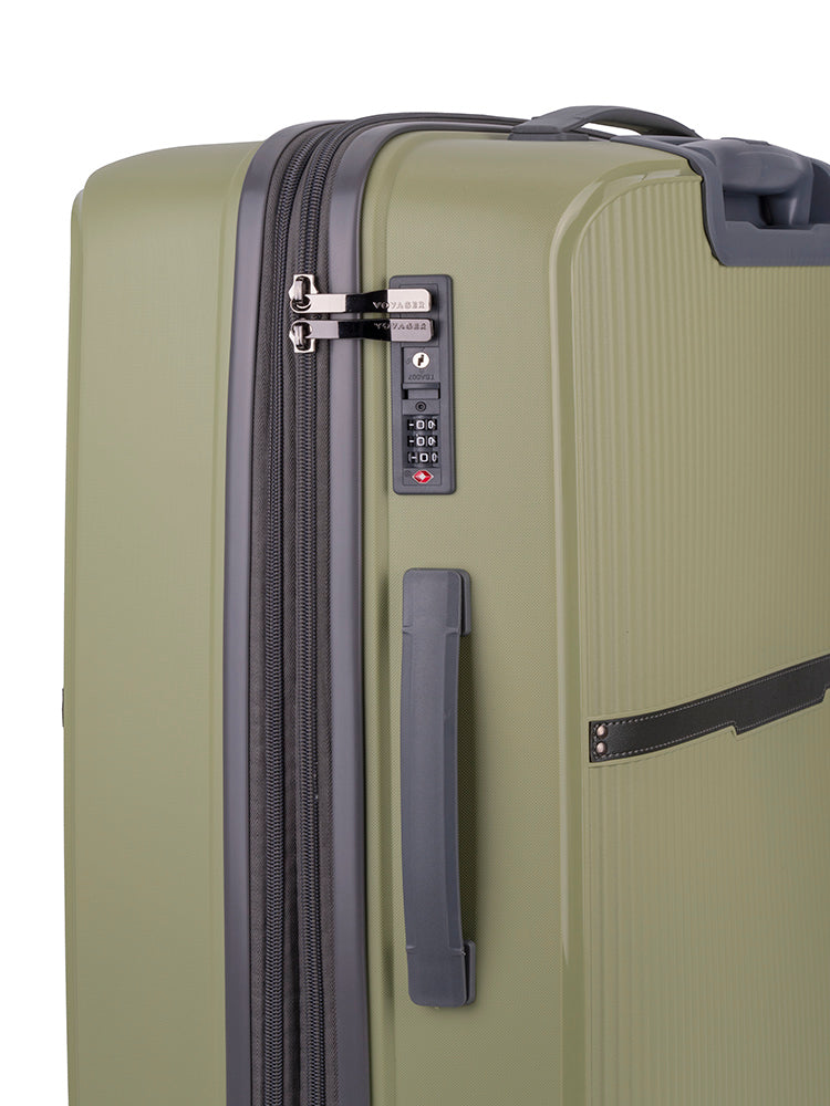 Voyager Traveler Medium 4 Wheel Trolley Case