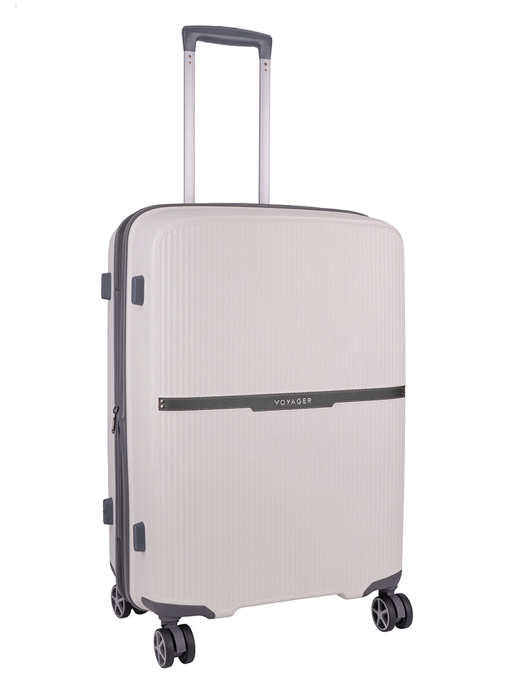 Voyager Traveler Medium 4 Wheel Trolley Case